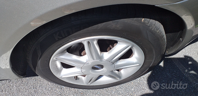 4cerchi in lega 3 gomme hankook 4 stagioni