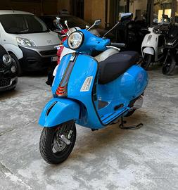 PIAGGIO Vespa GTS 300 Super GTS SS 12