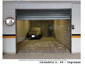 Box/Posto auto Barletta [A4355111]