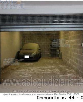 Box/Posto auto Barletta [A4355111]