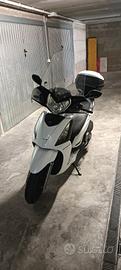 Kymco People 300 Gt
