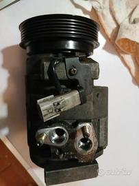 COMPRESSORE  CLIMA  CHRYSLER ANNO 2002