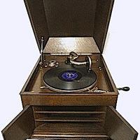 grammofono inglese HMV n. 9