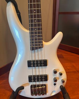 Basso Ibanez SR300e