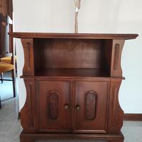 Mobile in legno massello