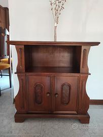 Mobile in legno massello