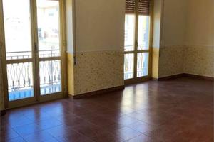 Appartamento di 186 m² con 5 locali a Mondragone