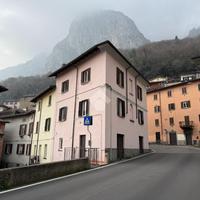2 LOCALI A LECCO