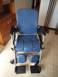 Sedia a rotelle da comodo