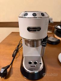 Macchina Caffè De'Longhi Dedica Bianca