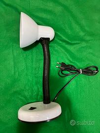 Lampada da tavolo
