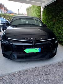 Ypsilon  1200cc ibrida benzina 