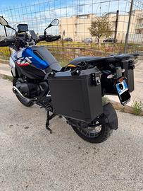 Valige bmw gs 1300