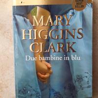 Due bambine in blu libro Mary Higgins Clark