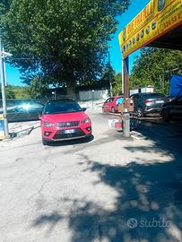 Autolavaggio a mano