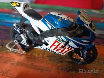 YAMAHA YZR M1