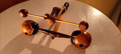 Strumento musicale percussione in legno 