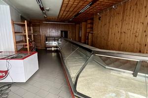 Immobile di 145 m² con 1 locale a Montevarchi