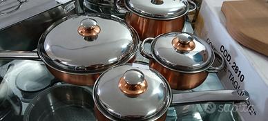 Batteria pentole in rame.