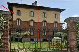 Immobile in asta di 1146 m² con più di 5 locali e 