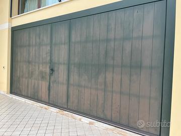 Basculante garage con porta