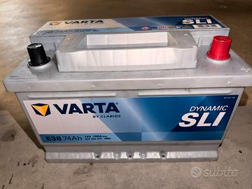 Batteria auto Varta E38 74Ah 12V 750A