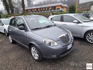 LANCIA - Ypsilon 1.2 8v Diva 69cv