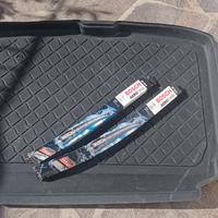 Audi A3 Vasca +spazzole tergicristallo+tappeti