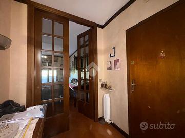 3 LOCALI A SUZZARA