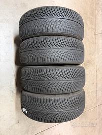 4 Michelin 235 50 20 anteriori 255 45 20 posterior