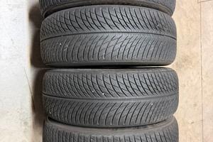 4 Michelin 235 50 20 anteriori 255 45 20 posterior