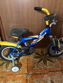 Bicicletta con rotelle nuzza