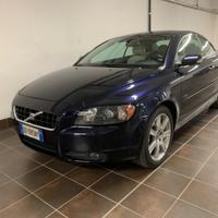 Volvo c70 2.4 D5 summum 2007