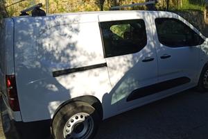 AUTOCARRO PEUGEOT PARTNER YHZ3