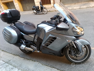 Kawasaki GTR 1400