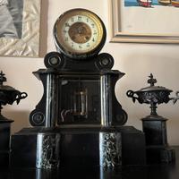 Antico orologio a pendolo francese