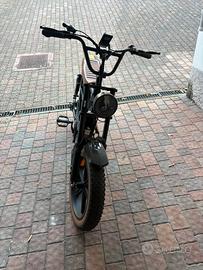 Bicicletta elettrica evercross
