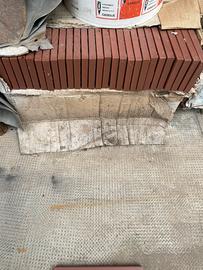 Mattonelle ceramica rosse