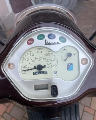 Vespa LX 150