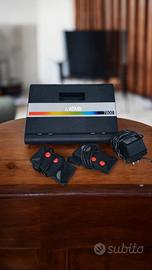 Console Atari 7800 originale.