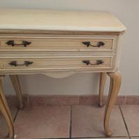 Specchiera con consolle in stile vintage 