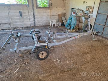 carrello gommone rimorchio 