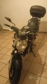 FZ6 Yamaha anno 2006