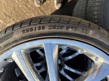 4 CERCHI E GOMME JAGUAR F-TYPE