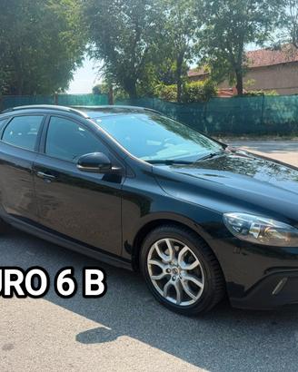 Volvo V40 Cross Country D2