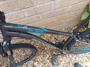 ROCKRIDER ST100 MTB