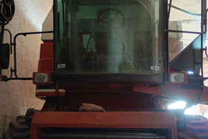 Mietitrebbia Laverda 3790