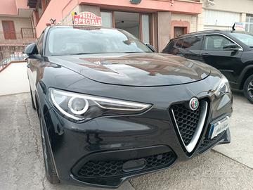 Alfa Romeo Stelvio 2.2 Turbodiesel 190 CV AT8 RWD 