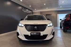 PEUGEOT 2008 BlueHDi 130 S&S EAT8 Allure