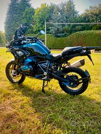 R 1250 GS triple black 2021